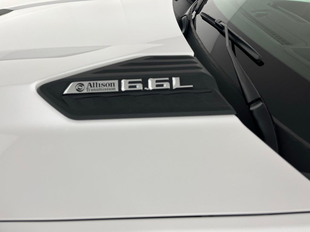 Thumbnail: 2026 Chevrolet Silverado 2500 - 22