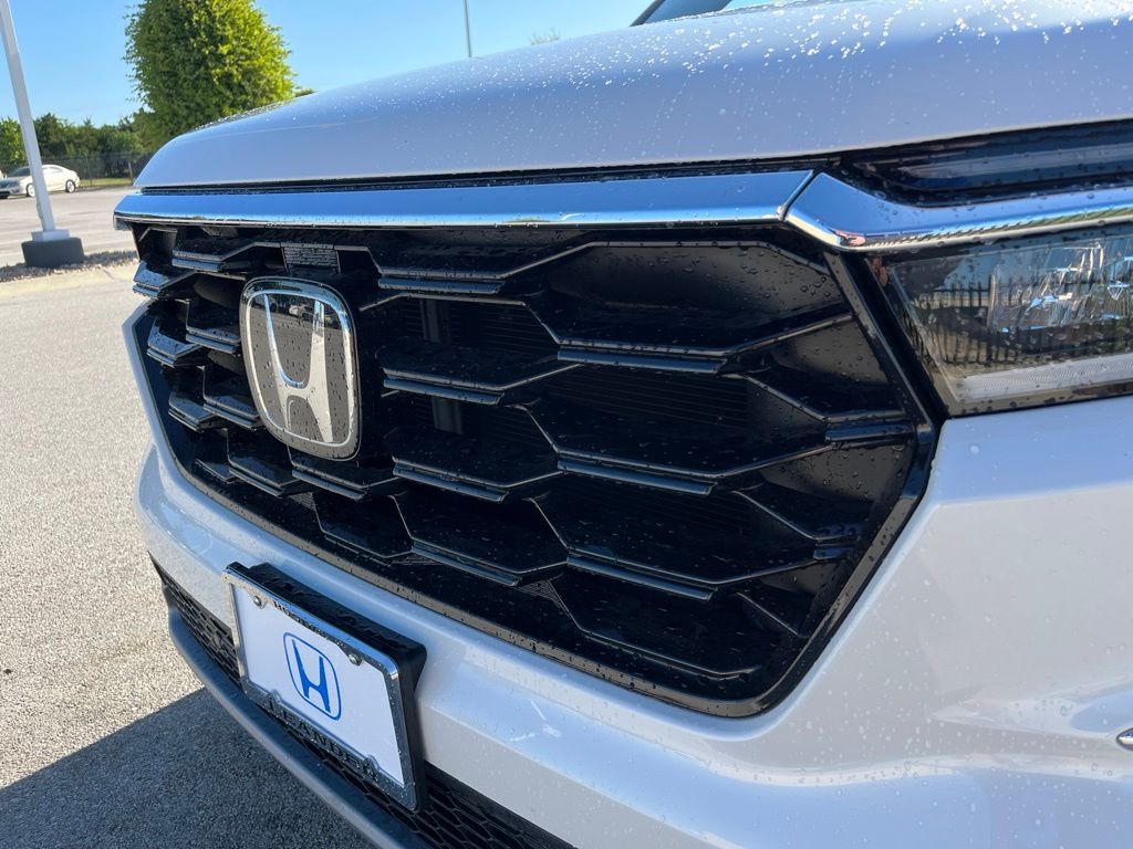 Thumbnail: 2025 Honda Pilot - 16