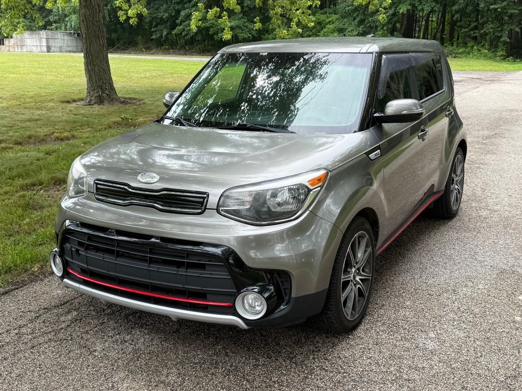 Titanium Gray 2018 Kia Soul Wagon Front-Wheel Drive 7-Speed Automatic
