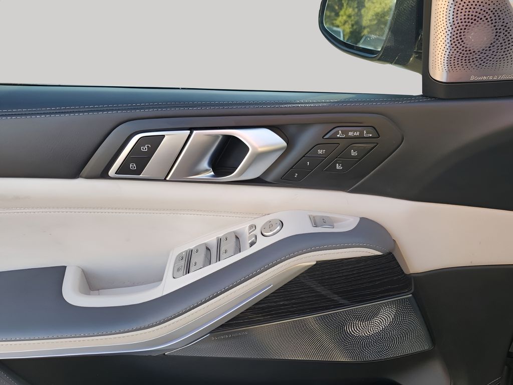 Used Car 2023 Bmw X7  M60i For Sale Under $70,000 In Austin, Texas