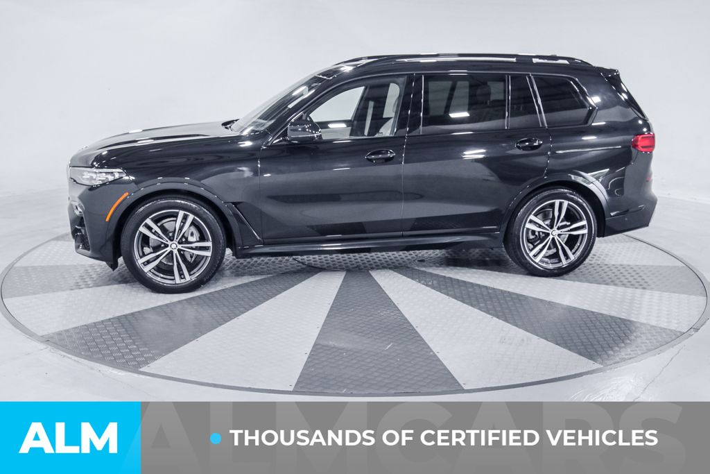 Used 2022 Black BMW xDrive40i image 4