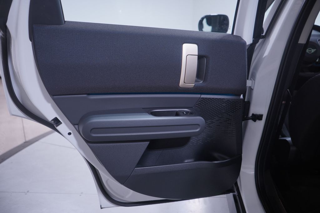 Thumbnail: 2025 MINI Cooper Countryman - 15