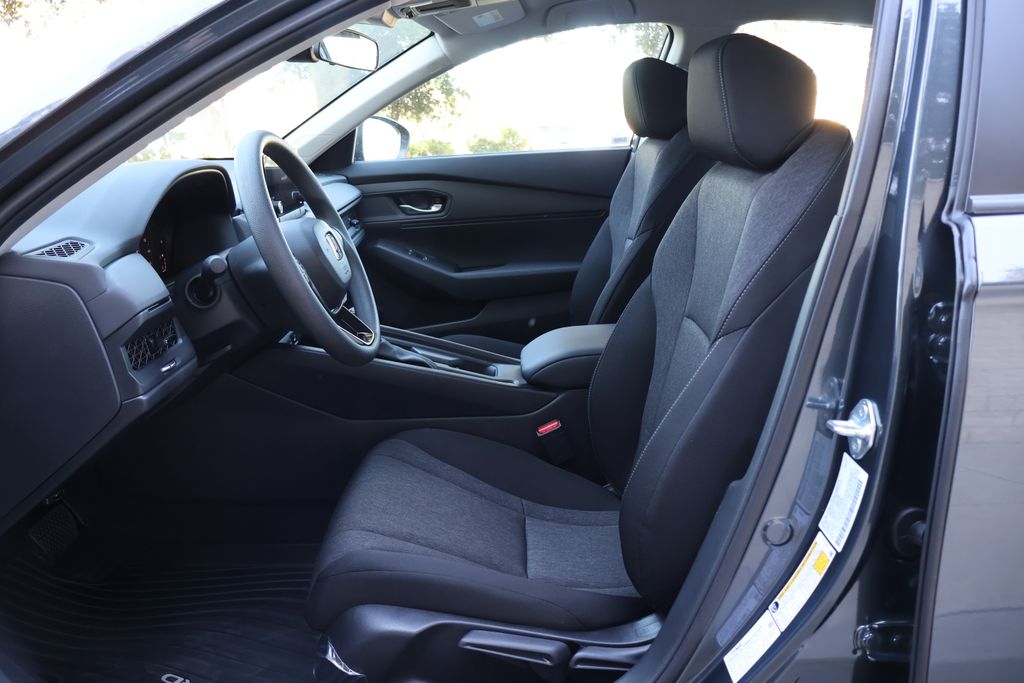 Thumbnail: 2025 Honda Accord - 9