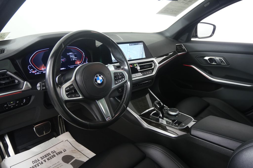 Thumbnail: 2022 BMW 3 Series - 12