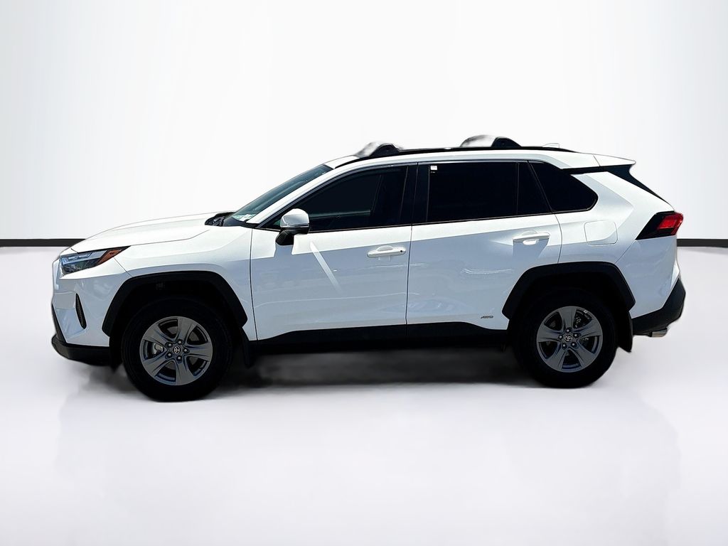 Thumbnail: 2025 Toyota RAV4 - 8