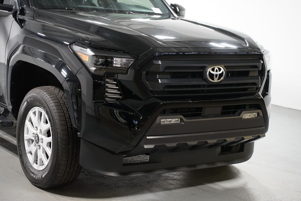 Thumbnail: 2025 Toyota Tacoma - 4