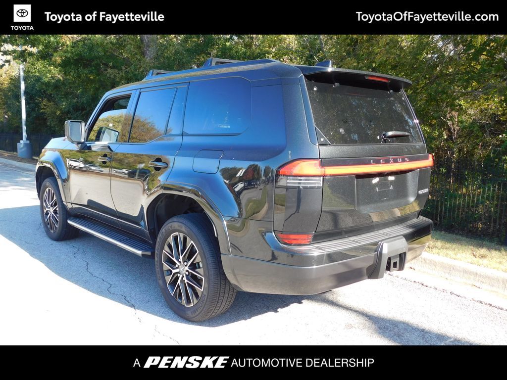 Thumbnail: 2024 Lexus GX - 3