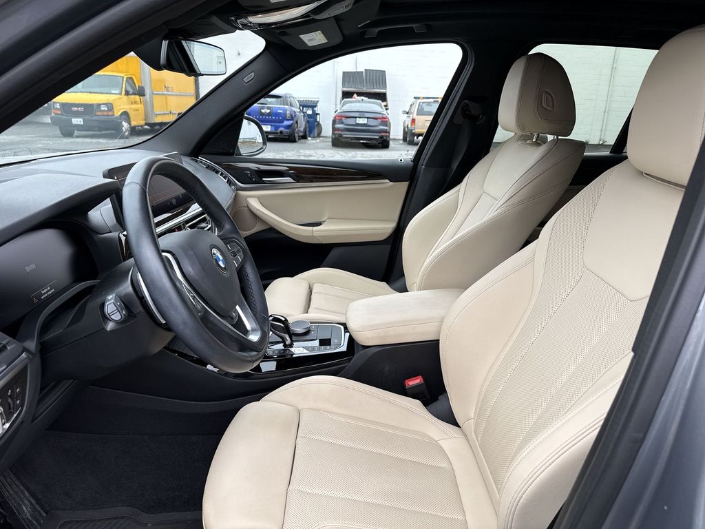 Thumbnail: 2023 BMW X3 - 3