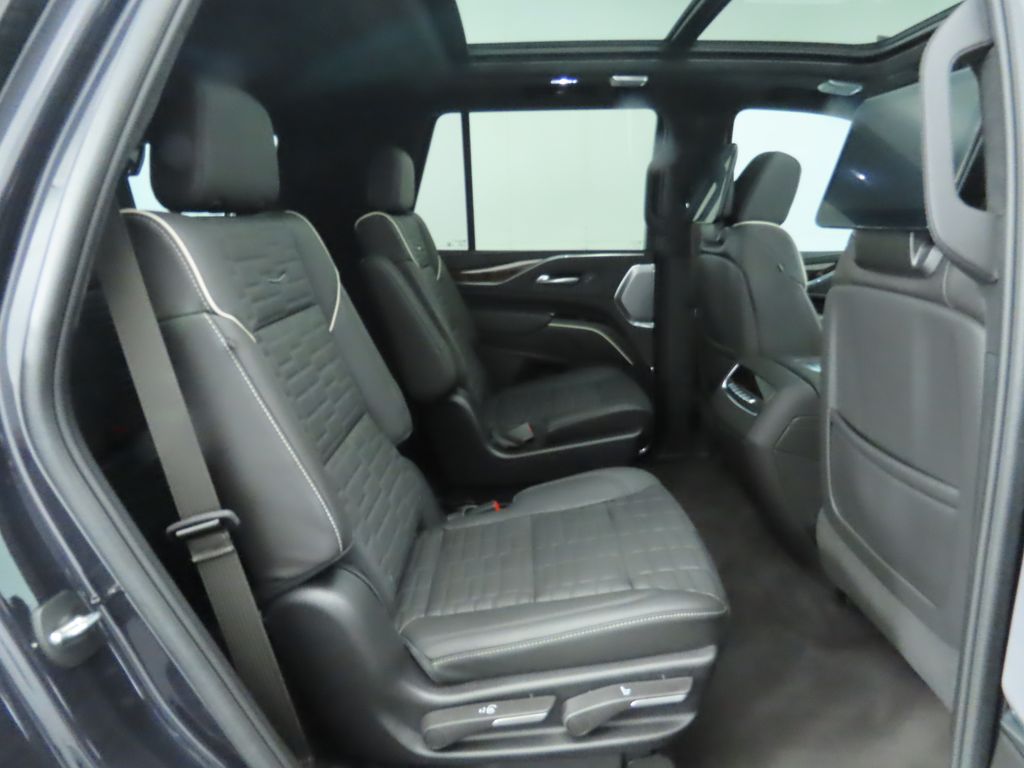 2024 Cadillac Escalade Sport Platinum 22