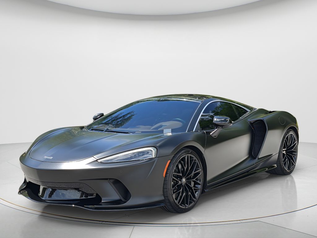2023 McLaren GT