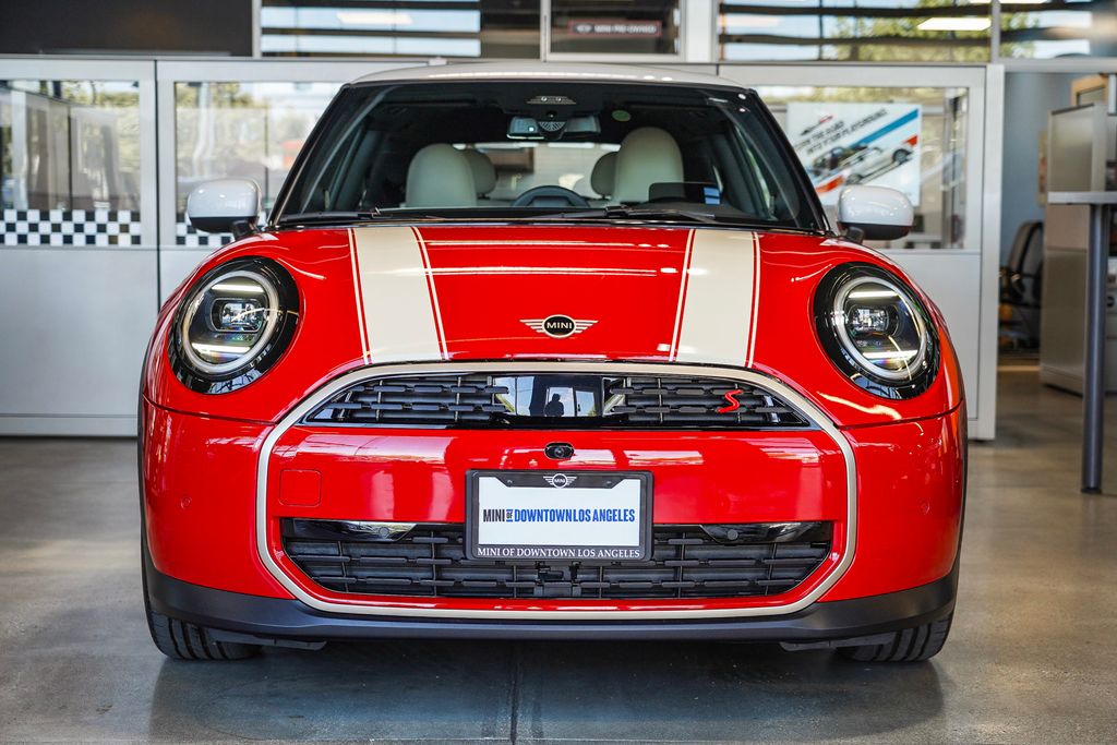 2025 MINI Cooper S  4