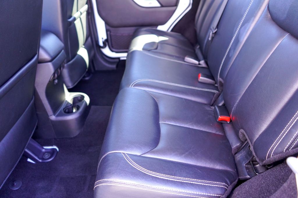 Used Car 2015 Jeep Wrangler  Unlimited Rubicon For Sale Under $20,000 In Taylor, Texas