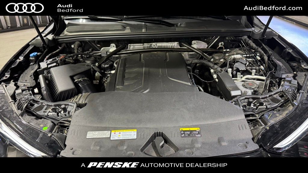 Thumbnail: 2025 Audi Q5 - 10