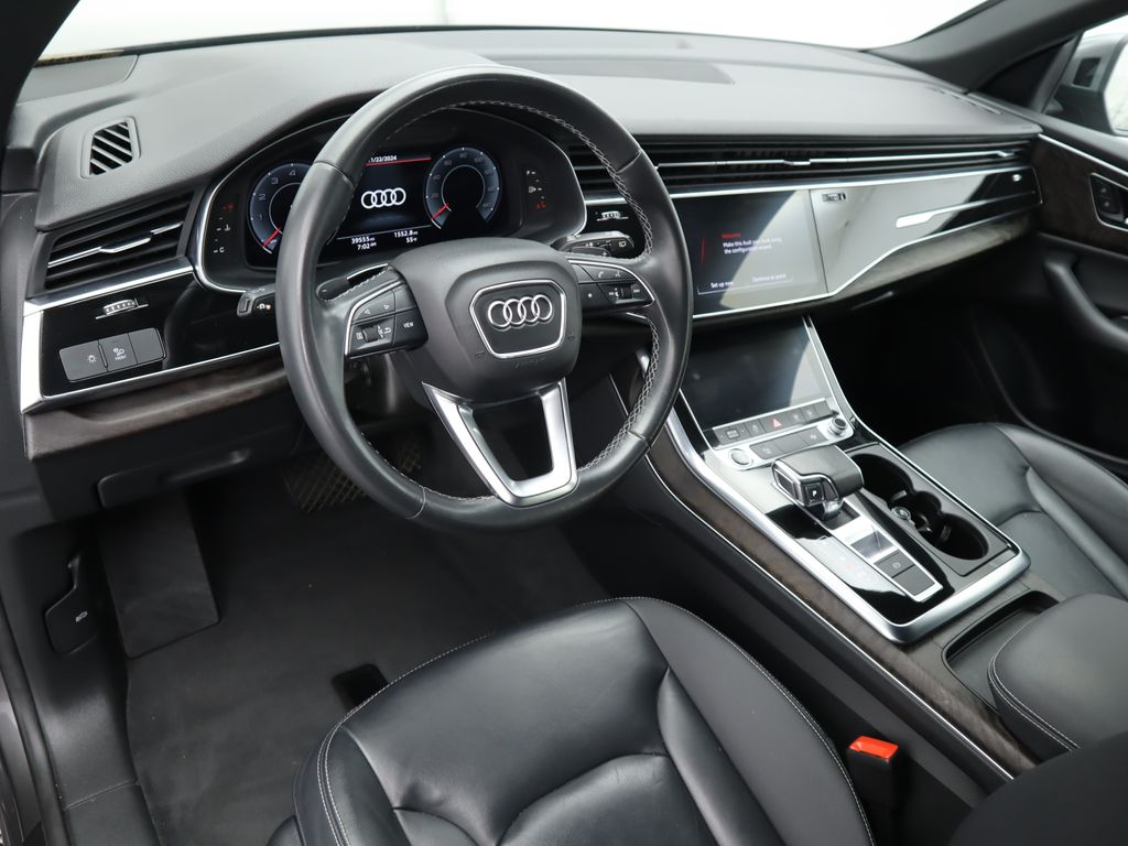 2021 Audi Q8 Premium 9