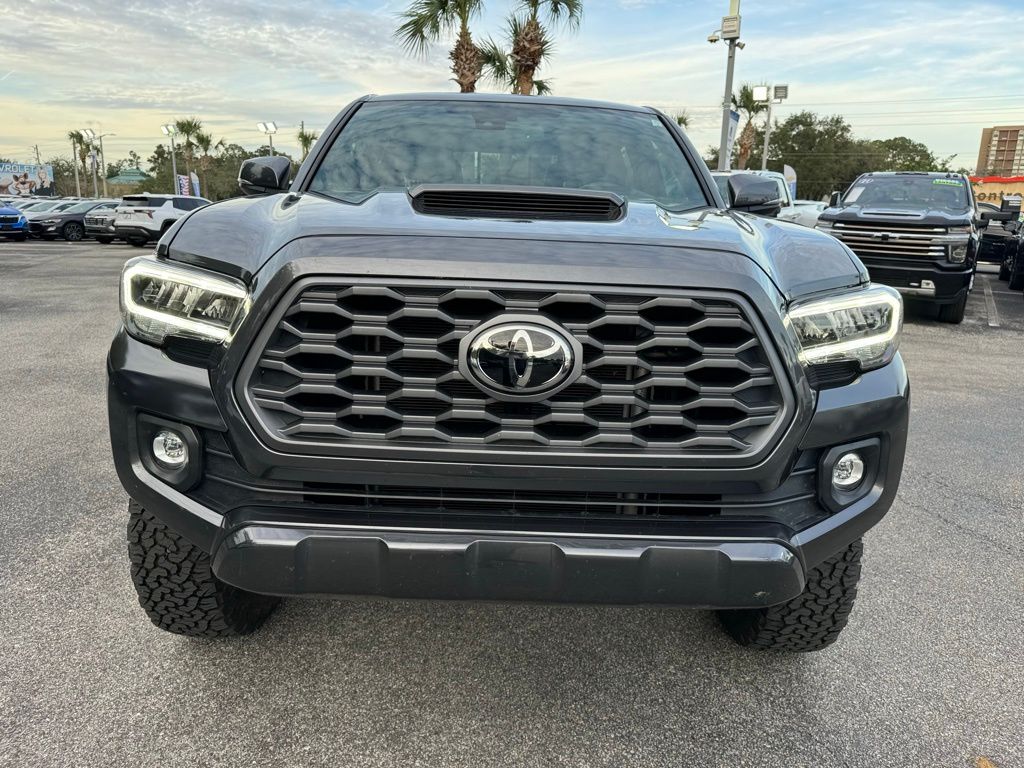 2022 Toyota Tacoma TRD Sport 3