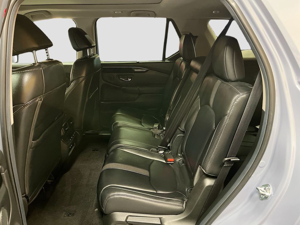 Used 2025 Gray Honda Touring image 26