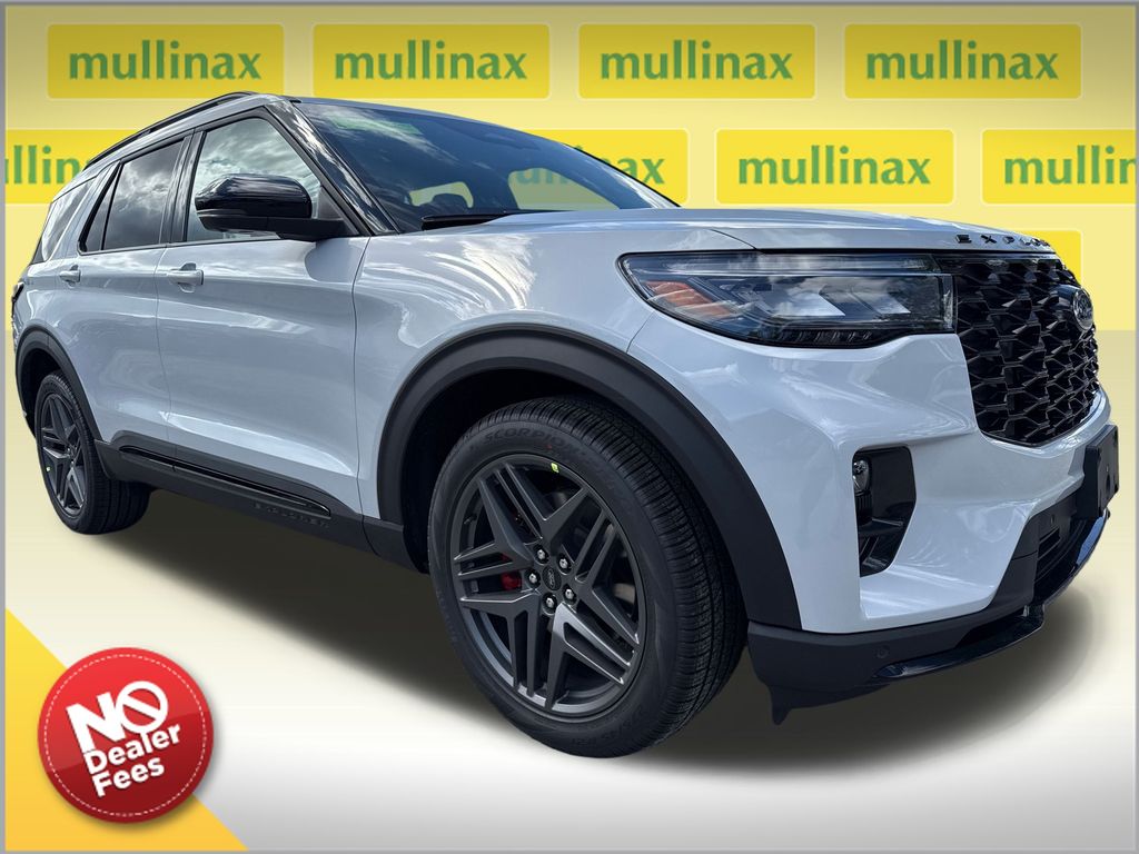 2026 Ford Explorer ST's photo