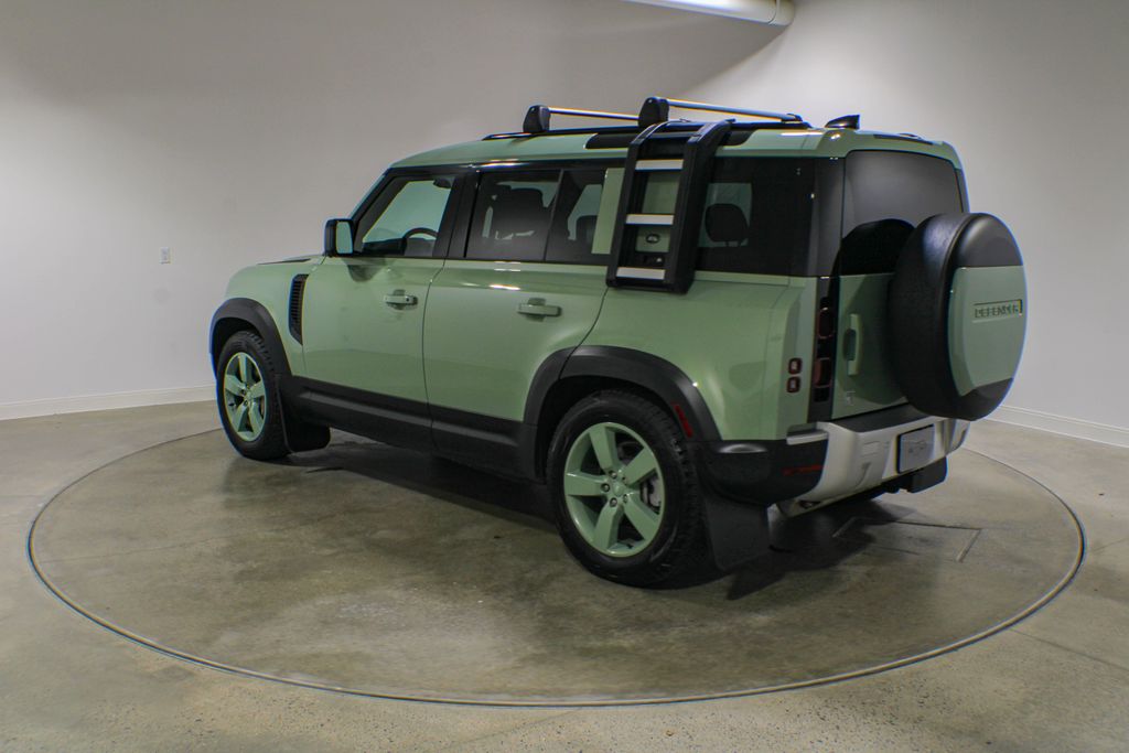 Certified Used 2023  Land Rover 75th Edition image 5