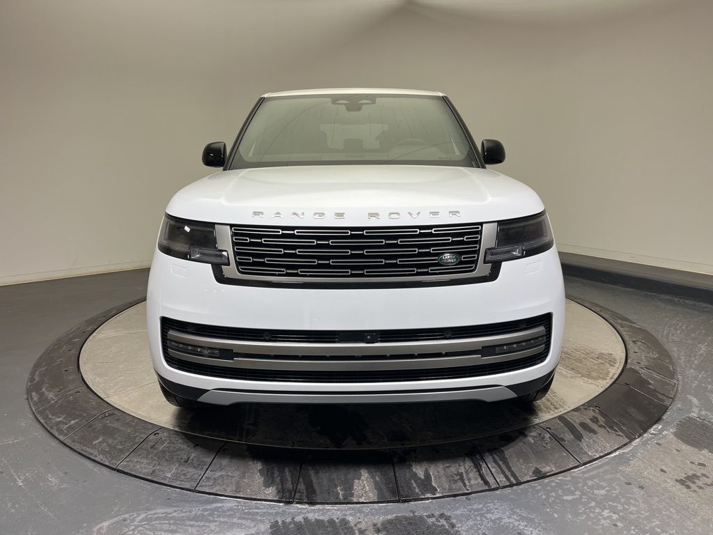 Thumbnail: 2026 Land Rover Range Rover - 8