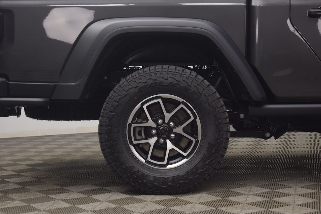 new 2026 Jeep Gladiator car, priced at $53,725