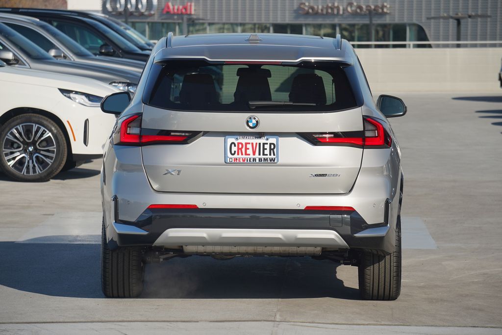 2025 BMW X1 xDrive28i 6