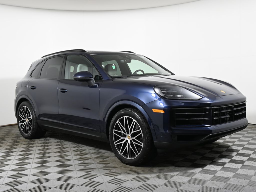 2024 Porsche Cayenne  8