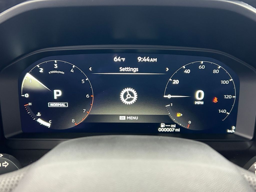 New 2026 Gray Mitsubishi SEL image 28