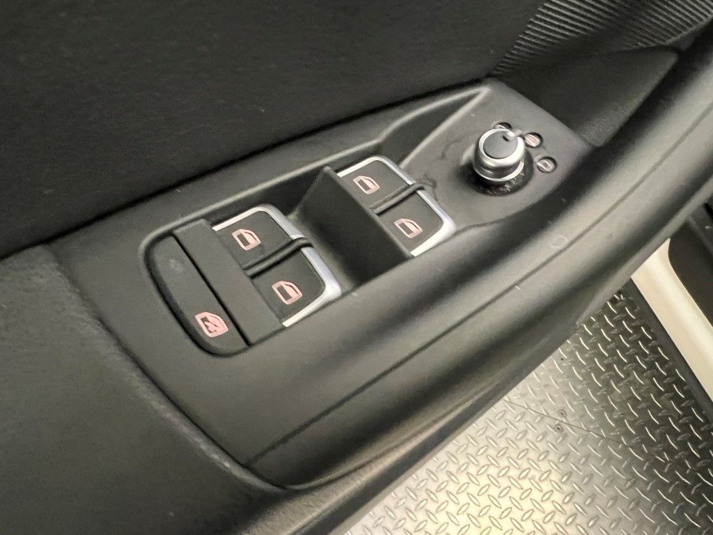 Thumbnail: 2017 Audi Q3 - 28