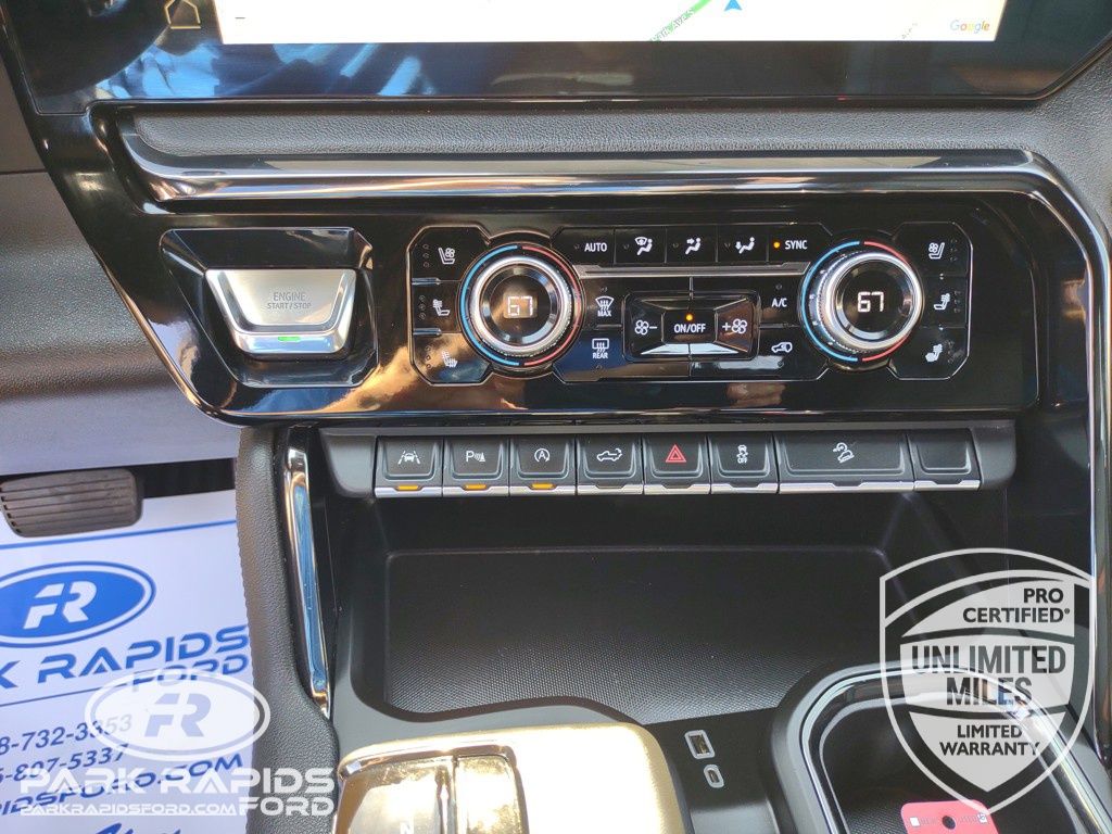 2023 GMC Sierra 1500 AT4 photo