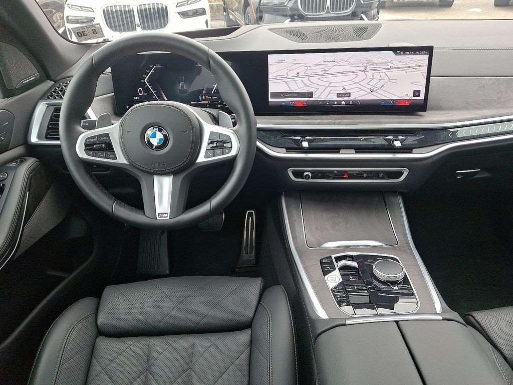 Thumbnail: 2026 BMW X5 - 13