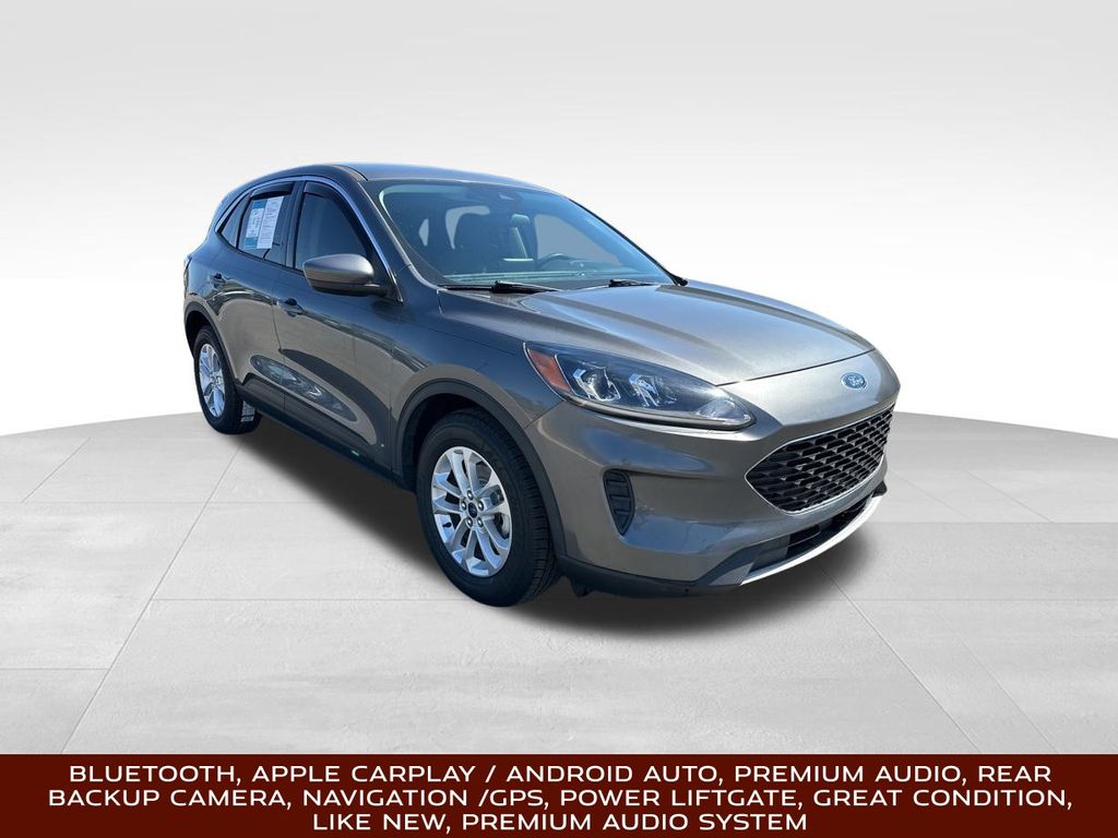 2021 Carbonized Gray Metallic Ford Escape SE FWD SUV