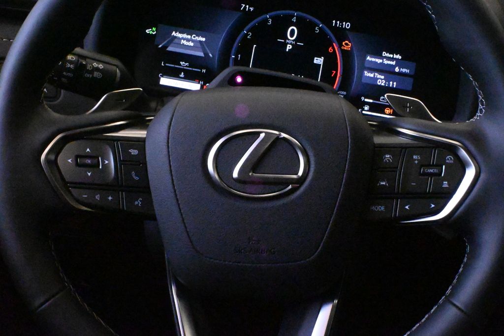 Thumbnail: 2025 Lexus LX - 16