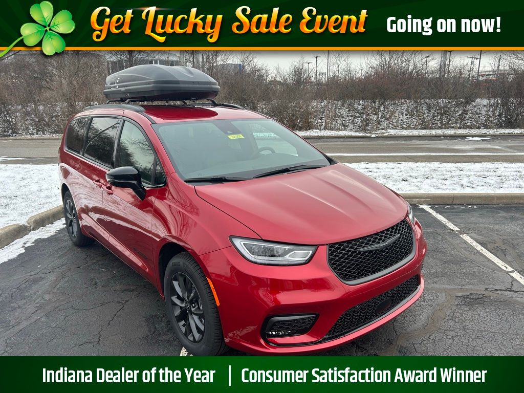 new 2026 Chrysler Pacifica car, priced at $48,205