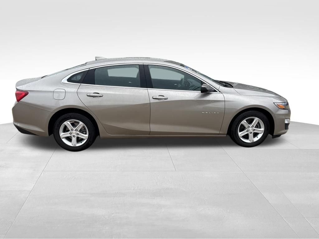 Used 2024 Chevrolet Malibu Sedan