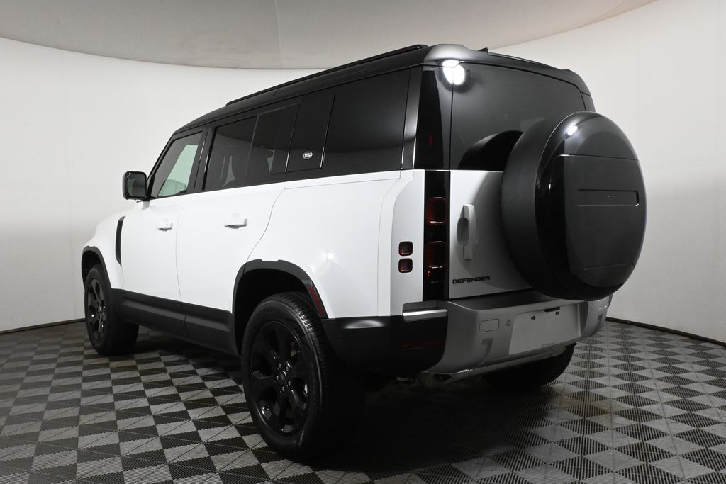Thumbnail: 2024 Land Rover Defender - 6