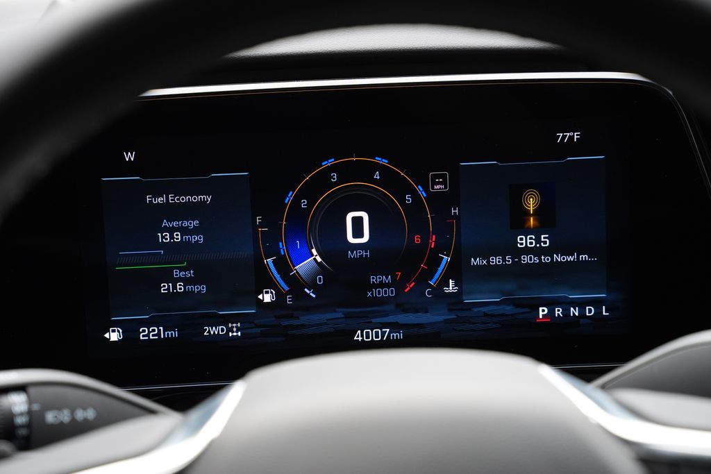 View vehicle photo 7