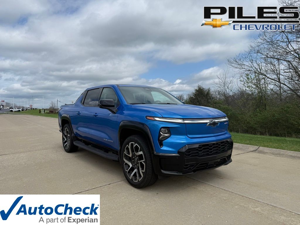 Riptide Blue Metallic 2025 Chevrolet Silverado EV RST Crew Cab (Max Range) e4WD Pickup Truck All-Wheel Drive 1-Speed Automatic