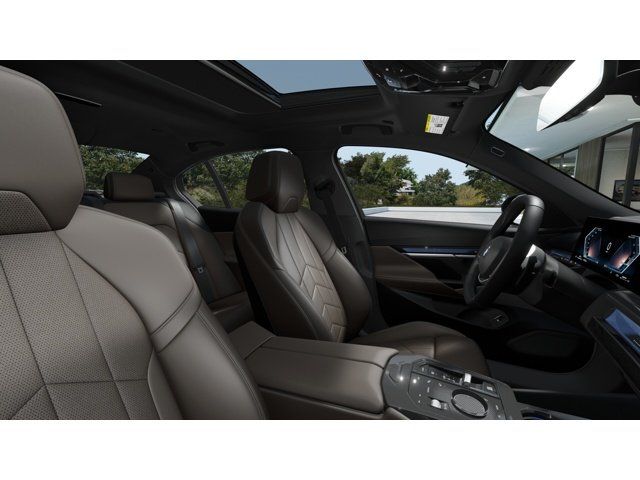 Thumbnail: 2026 BMW 5 Series - 9