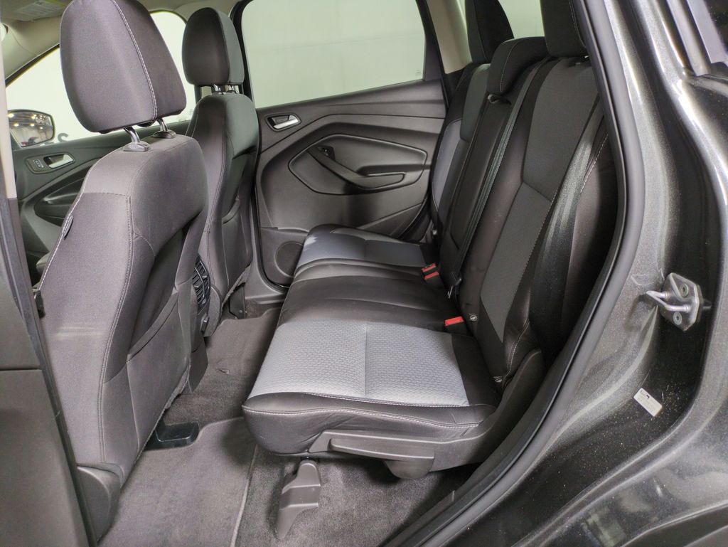 Used 2017 Ford Escape SE For Sale in Fort Wayne, IN