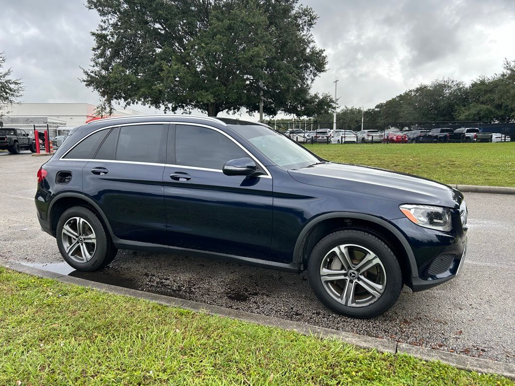 Thumbnail: 2019 Mercedes-Benz GLC - 6