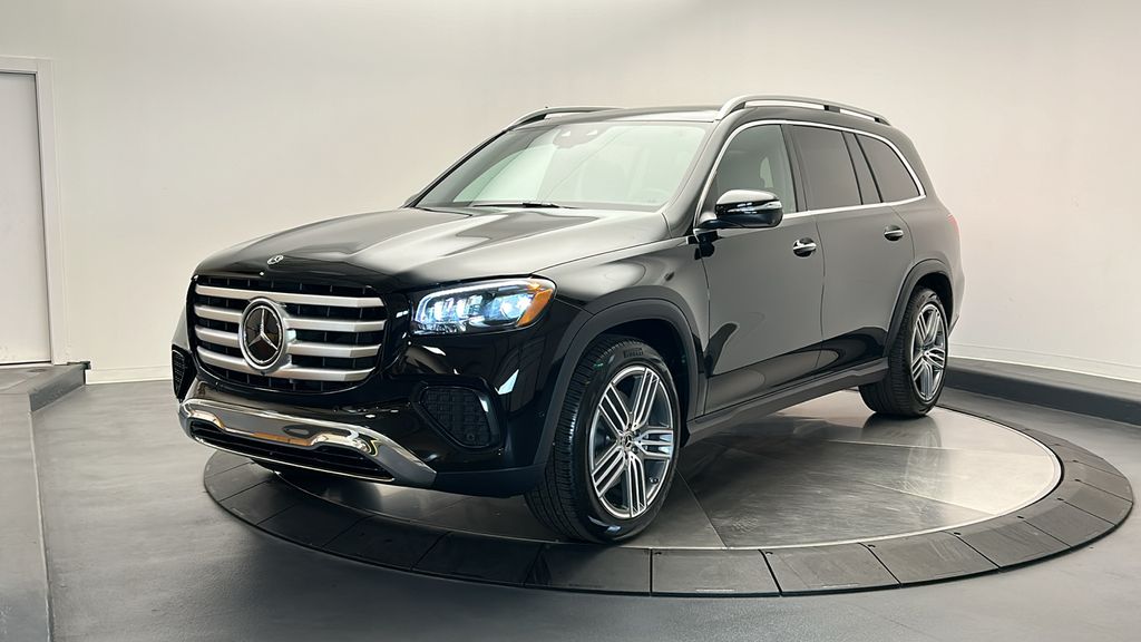 2025 Mercedes-Benz GLS 450 4MATIC 3