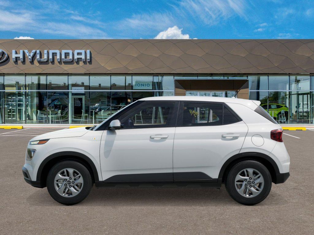 New 2026 White Hyundai SE image 3