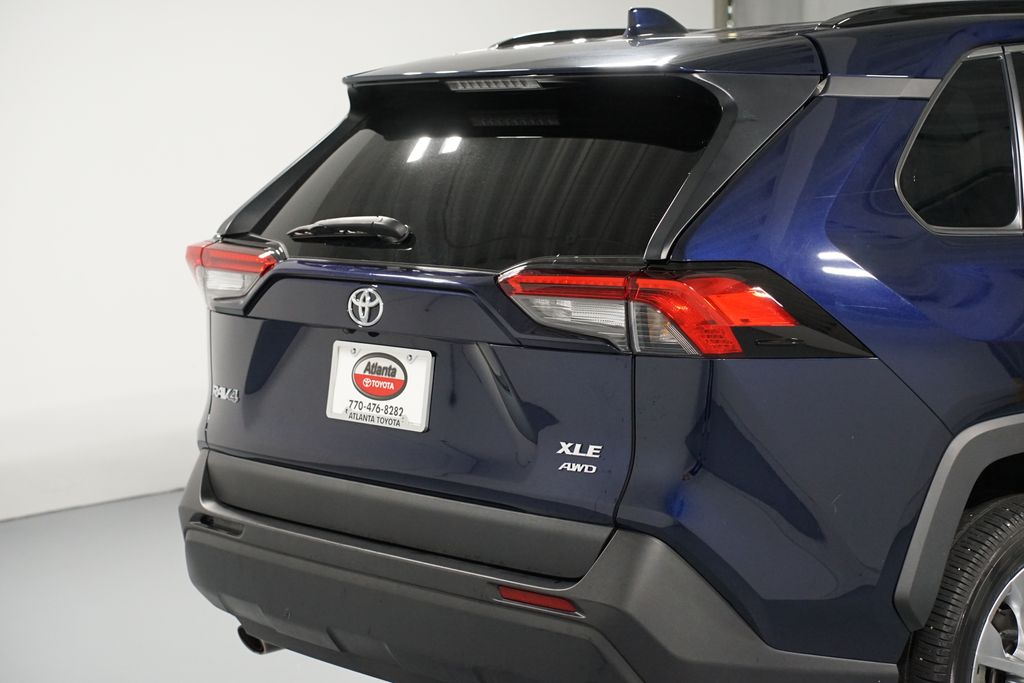 Thumbnail: 2023 Toyota RAV4 - 9