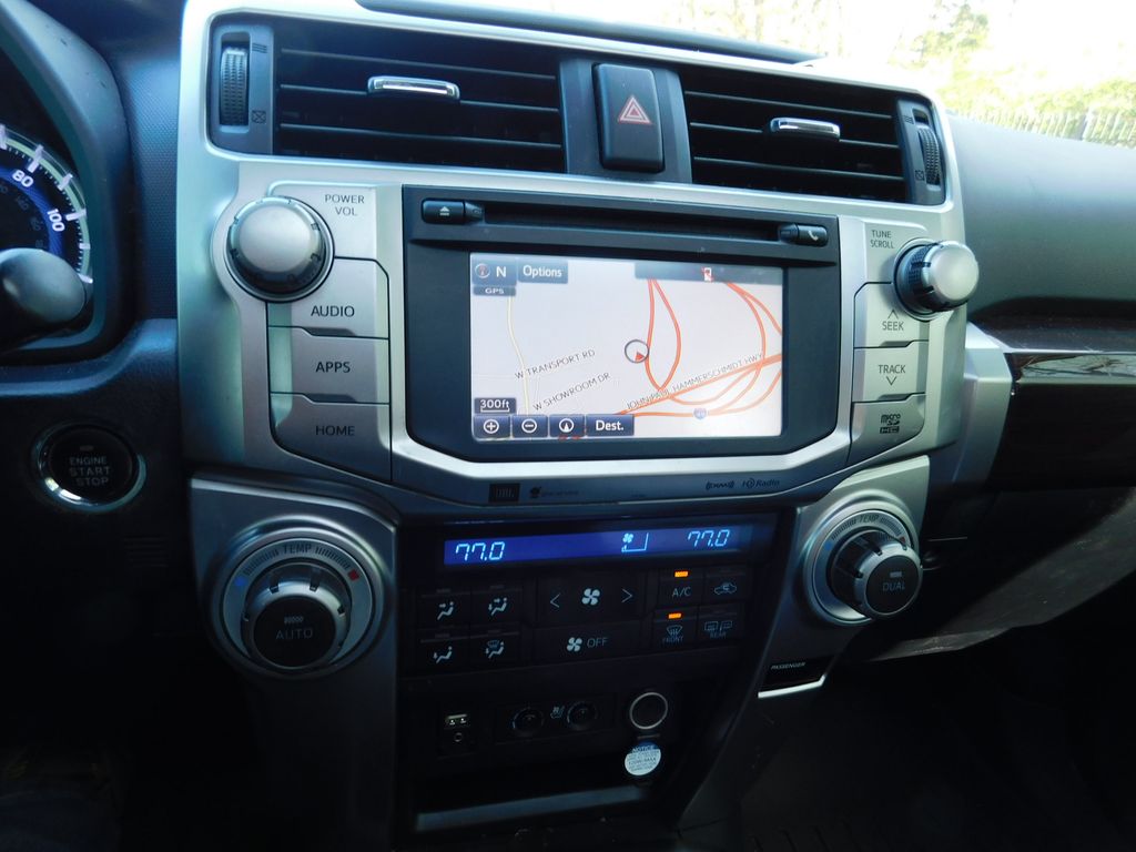 Thumbnail: 2016 Toyota 4Runner - 7