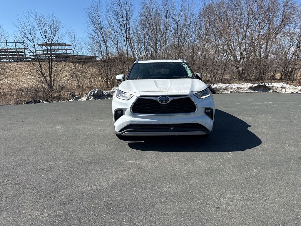 2022 Toyota Highlander Hybrid
