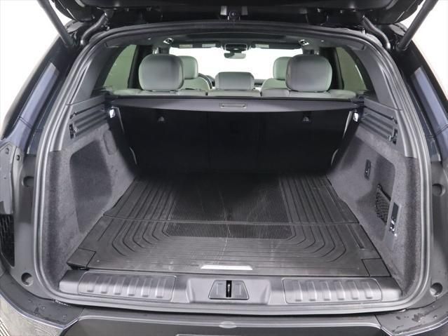 Thumbnail: 2026 Land Rover Range Rover Sport - 29