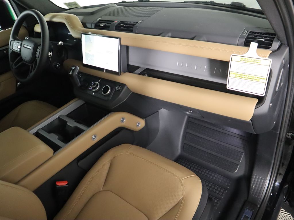 Thumbnail: 2025 Land Rover Defender - 19