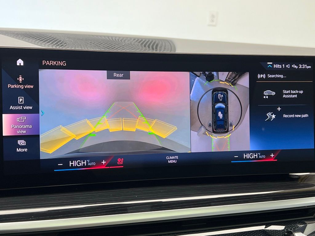 Thumbnail: 2023 BMW X7 - 16