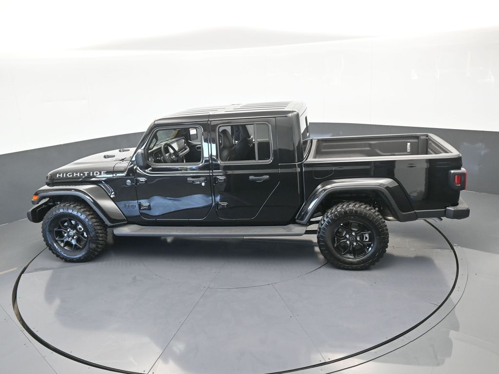 Used 2025 Black Clearcoat Jeep High Tide image 48