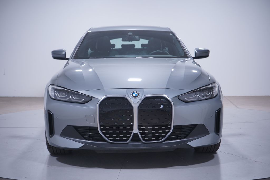 Thumbnail: 2023 BMW i4 - 4